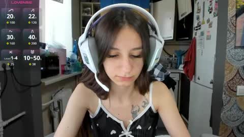 Nika online show from 05/15/26, 10:22