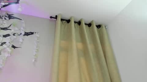   online show from 09/28/25, 11:59