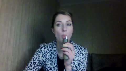 Snapshot of _number_1_ chatting on 12/15/24, 04:48  Number 1  online show from 12/15/24, 04:48