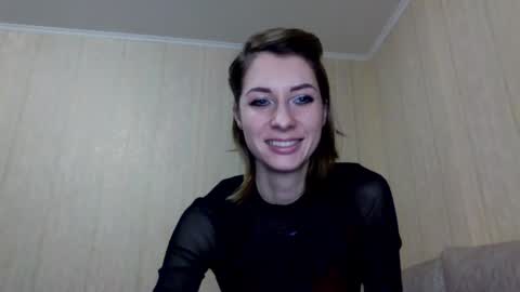 Snapshot of _number_1_ chatting on 12/28/24, 02:32  Number 1  online show from 12/28/24, 02:32