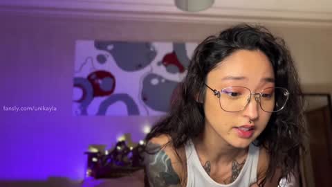 Snapshot of _octopussy_ chatting on 12/13/24, 02:49 Mikayla online show from 12/13/24, 02:49