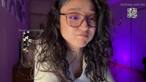 Snapshot of _octopussy_ chatting on 01/21/25, 11:45 Mikayla online show from 01/21/25, 11:45