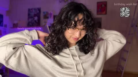 Snapshot of _octopussy_ chatting on 01/30/25, 08:31 Mikayla online show from 01/30/25, 08:31