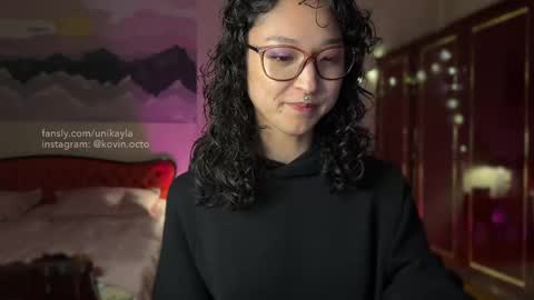 Snapshot of _octopussy_ chatting on 02/09/25, 06:58 Mikayla online show from 02/09/25, 06:58