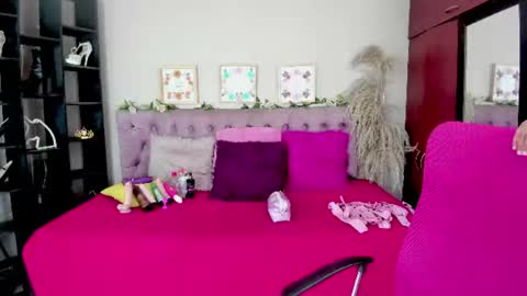 pamela online show from 06/18/26, 12:53