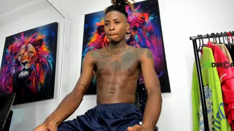 Snapshot of _pantera_09 chatting on 12/05/24, 02:53 Kevin online show from 12/05/24, 02:53