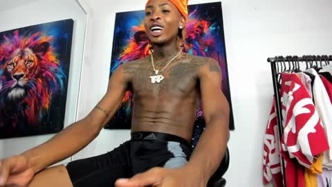 Snapshot of _pantera_09 chatting on 12/18/24, 10:02 Kevin online show from 12/18/24, 10:02