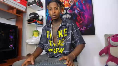 Snapshot of _pantera_09 chatting on 09/12/25, 09:04 Kevin online show from 09/12/25, 09:04