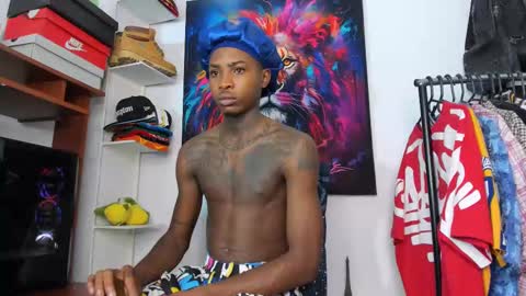 Snapshot of _pantera_09 chatting on 09/16/25, 10:38 Kevin online show from 09/16/25, 10:38