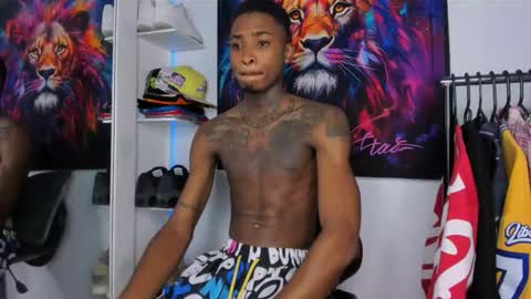 Snapshot of _pantera_09 chatting on 12/14/25, 10:58 Kevin online show from 12/14/25, 10:58