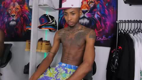 Snapshot of _pantera_09 chatting on 01/17/26, 02:05 Kevin online show from 01/17/26, 02:05