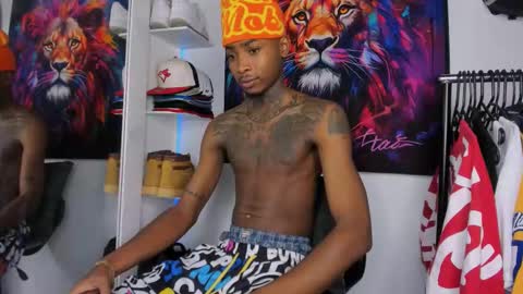 Snapshot of _pantera_09 chatting on 02/04/26, 10:58 Kevin online show from 02/04/26, 10:58