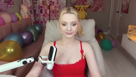 Snapshot of _passion_show_ chatting on 06/24/26, 10:53 Tina online show from 06/24/26, 10:53