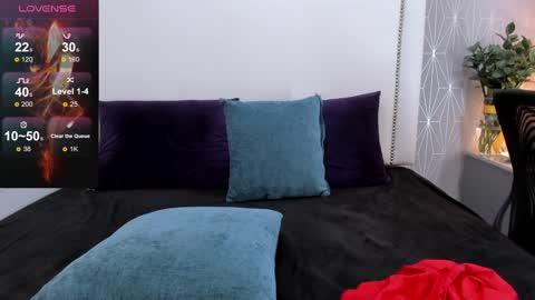 Snapshot of _peach1_ chatting on 01/17/25, 08:44 peach1 online show from 01/17/25, 08:44