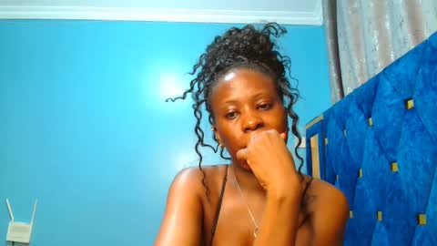 Peach online show from 03/06/25, 07:03