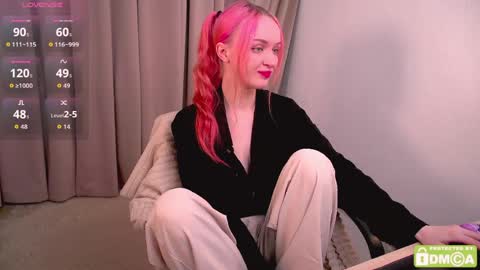 Maisie online show from 05/03/26, 02:23