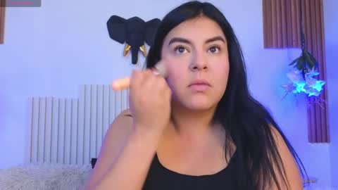 Snapshot of _poison_sweet chatting on 03/31/26, 06:52 Laura online show from 03/31/26, 06:52