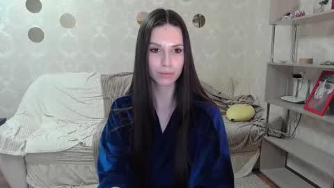 _pretty_fox_ online show from 10/11/25, 03:43