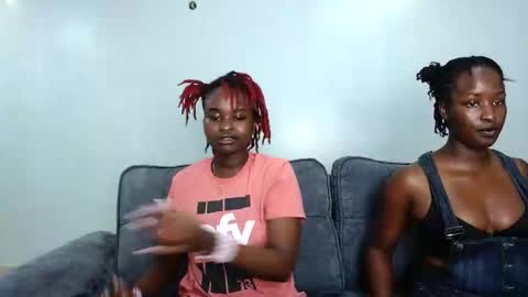 _prettyred online show from 10/12/25, 10:20