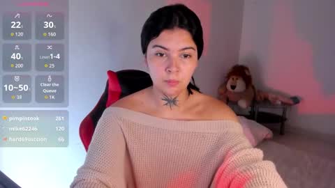 Snapshot of _rachell1 chatting on 10/13/25, 02:06 Stefany online show from 10/13/25, 02:06