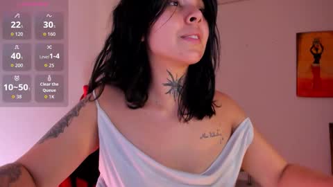 Snapshot of _rachell1 chatting on 10/16/25, 12:11 Stefany online show from 10/16/25, 12:11