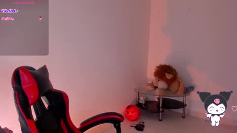 Snapshot of _rachell1 chatting on 10/22/25, 08:58 Stefany online show from 10/22/25, 08:58