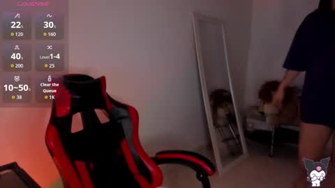 Stefany online show from 10/25/25, 10:56