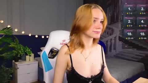 im Amy online show from 09/26/25, 06:06
