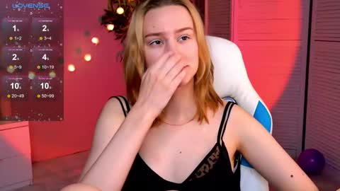 im Amy online show from 03/13/26, 07:15