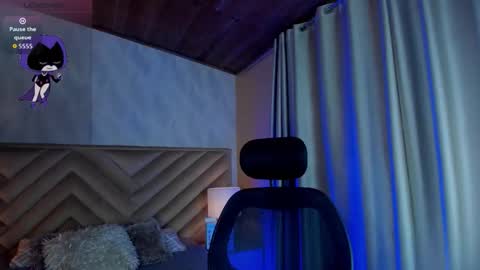 Raven online show from 10/14/25, 11:22