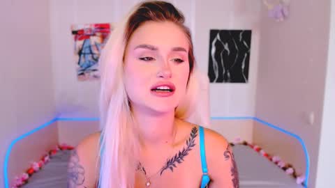 _ravena online show from 09/29/25, 11:59