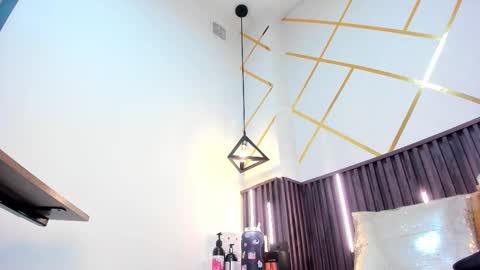 rebecca online show from 11/13/25, 01:54