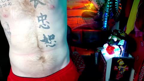 REDxxx online show from 09/17/25, 02:35