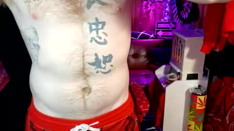 Snapshot of _redxxx chatting on 11/25/25, 10:04 REDxxx online show from 11/25/25, 10:04