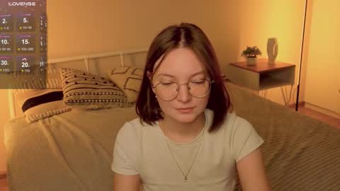 LISSAPVT IS OPEN online show from 09/20/25, 05:03