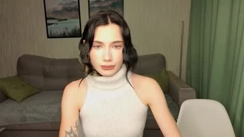 LISSAPVT IS OPEN online show from 09/28/25, 04:40