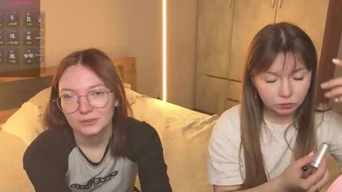 LISSAPVT IS OPEN online show from 03/25/26, 04:46