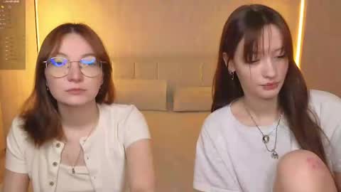 LISSAPVT IS OPEN online show from 05/17/26, 03:37