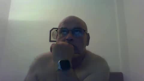 REY online show from 05/19/26, 06:20