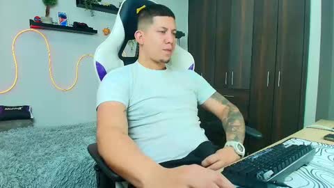 Roberto online show from 02/12/25, 12:33