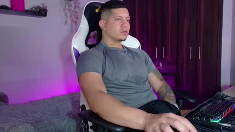 Roberto online show from 09/12/25, 01:00