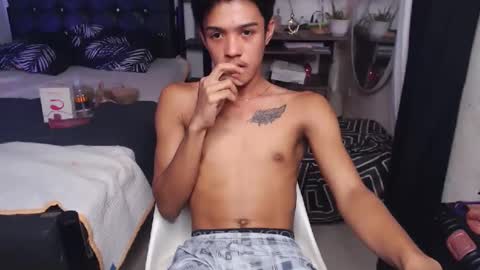 _robinmartinxx online show from 02/27/25, 11:48