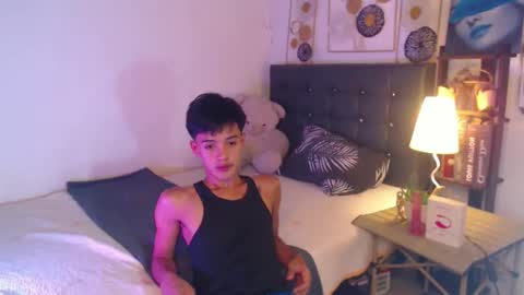 _robinmartinxx online show from 03/12/25, 12:57