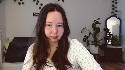 Snapshot of _rosie_cheeks_ chatting on 05/08/26, 01:16 See you online show from 05/08/26, 01:16