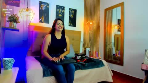 SAMANTHA FOX online show from 09/30/25, 11:04