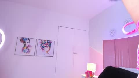 Samara online show from 10/19/25, 04:46