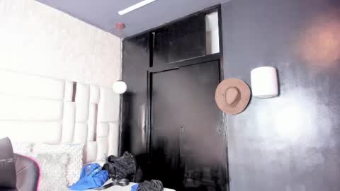 _sammy_ice online show from 03/06/25, 02:19