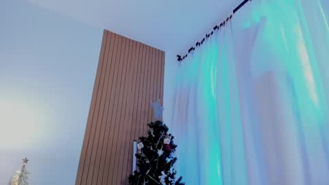 Sam   --- next stream 1 dic  food and vino show . online show from 12/13/24, 08:04