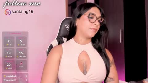 Snapshot of _sara_hernandez chatting on 01/09/25, 05:33 Sara intagram online show from 01/09/25, 05:33