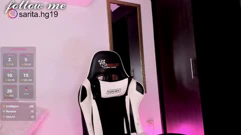 Snapshot of _sara_hernandez chatting on 02/13/25, 08:03 Sara intagram online show from 02/13/25, 08:03